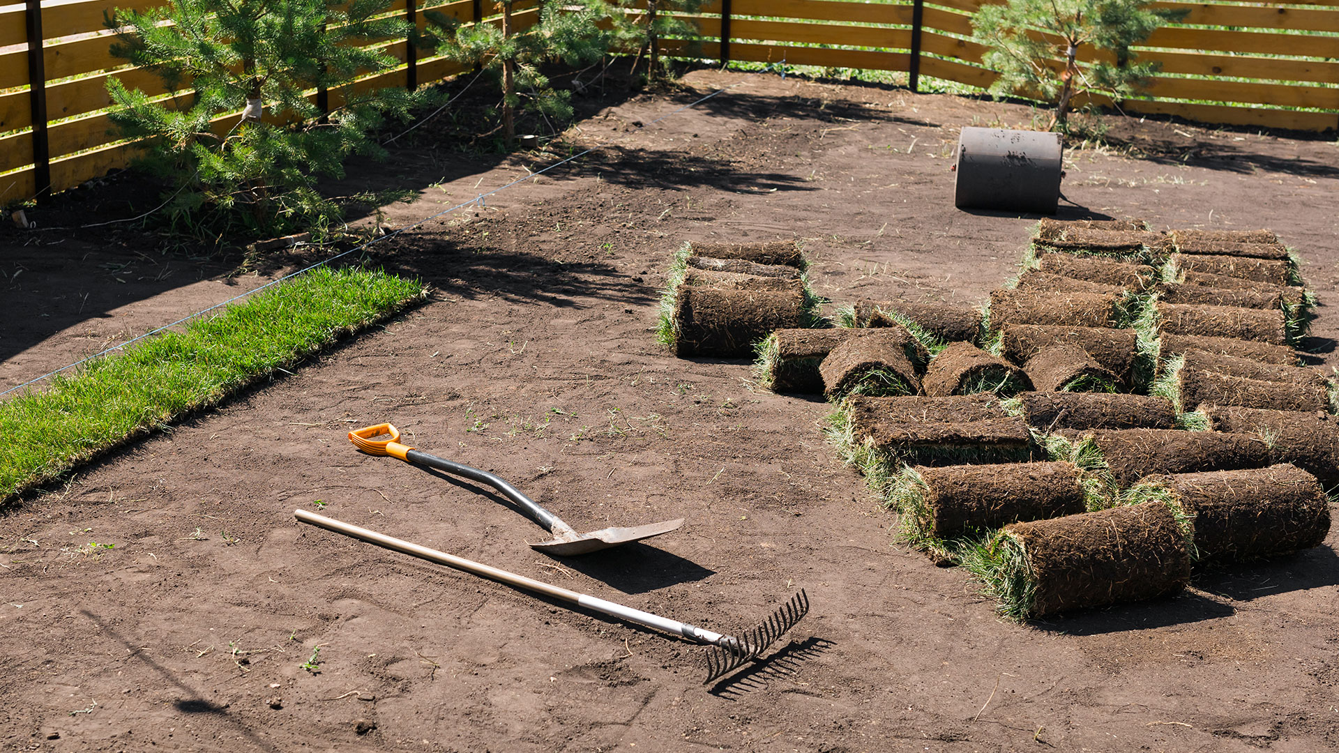  We lay natural turf and premium artificial grass for a flawless, low-maintenance lawn all year round. 